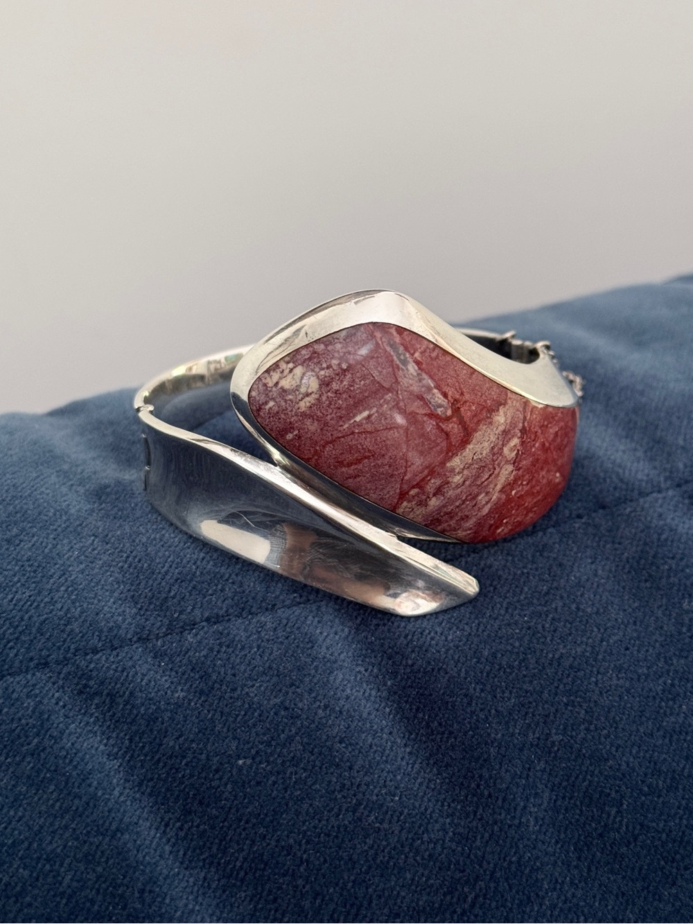 Vintage Ledesma Taxco Mexico 925 Sterling Silver Cuff Bracelet with Red stone